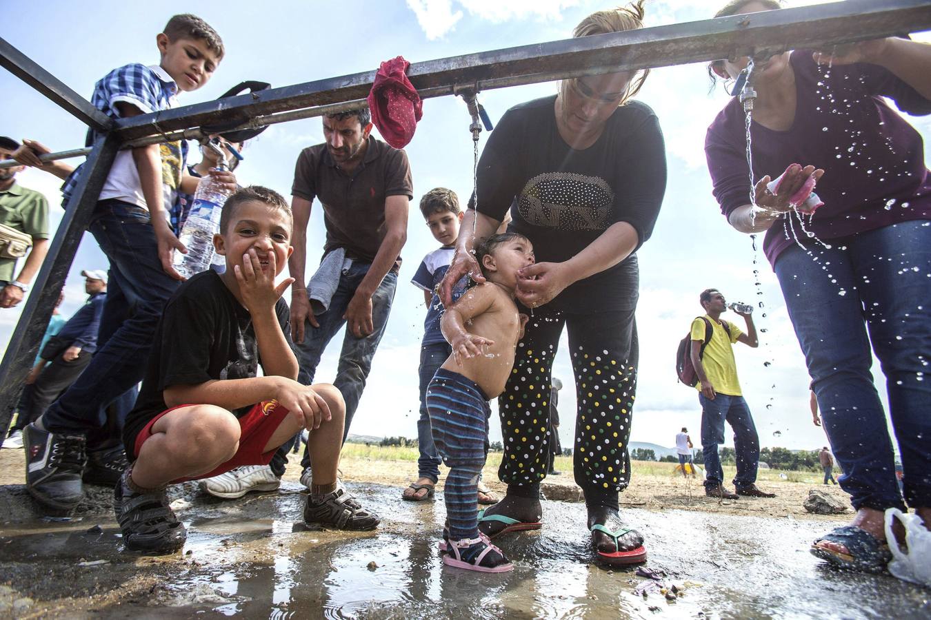 Catástrofe humanitaria en la frontera entre Grecia y Macedonia