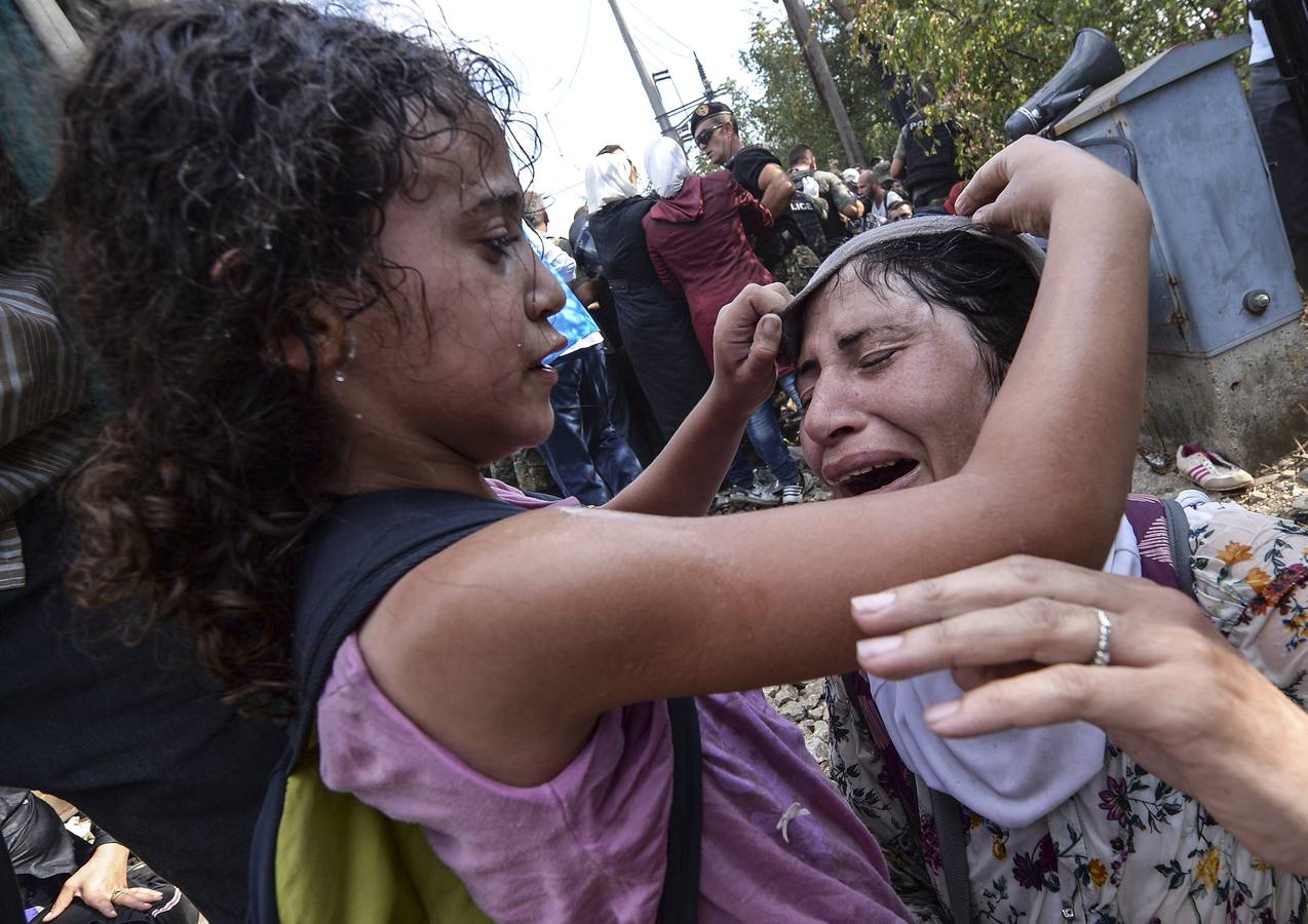 Catástrofe humanitaria en la frontera entre Grecia y Macedonia