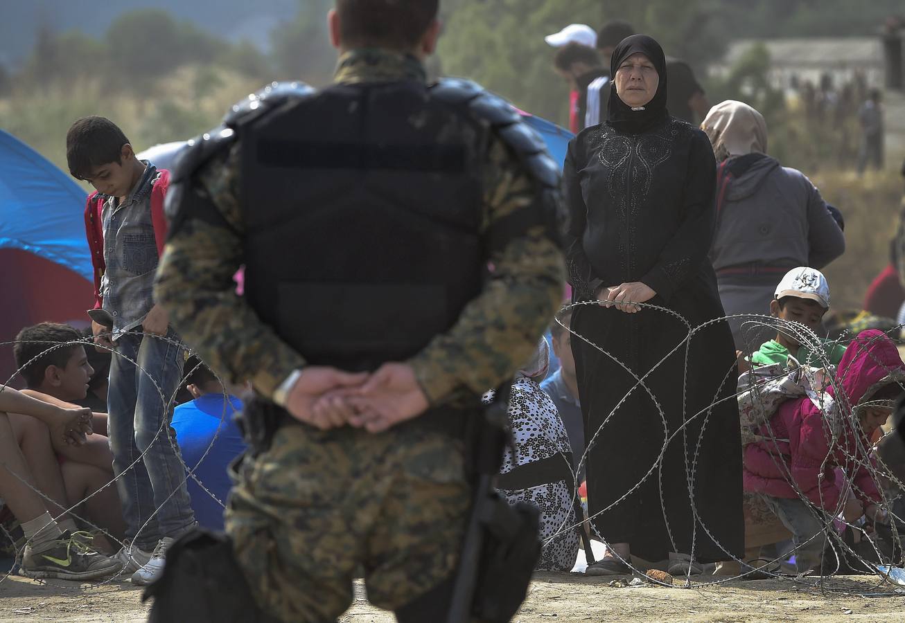 Catástrofe humanitaria en la frontera entre Grecia y Macedonia