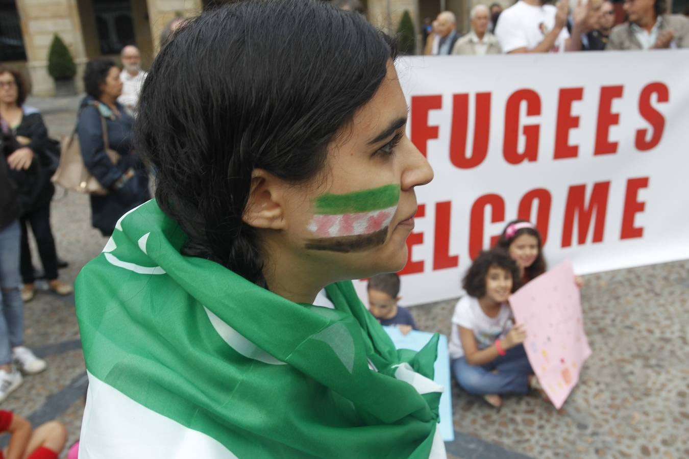 Cientos de personas piden en Gijón acoger a refugiados