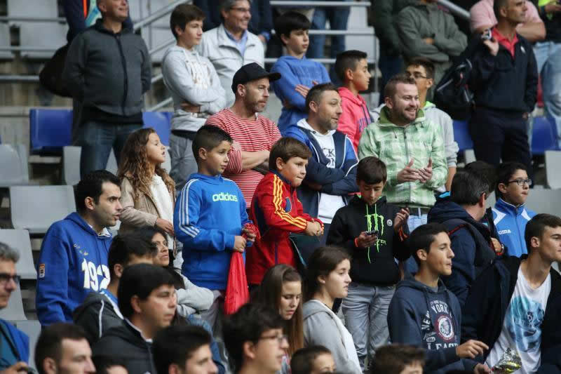 Baño de multitudes de &#039;La Roja&#039; en el Tartiere