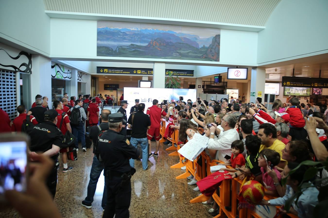 &#039;La Roja&#039; se despide de Asturias