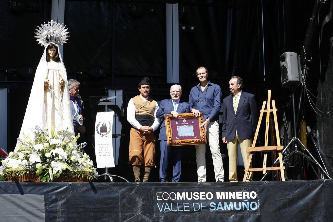 Multitudinaria romería de la Virgen de El Carbayu