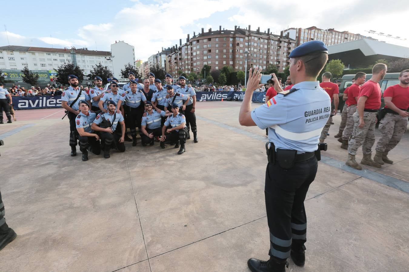 Exhibición de la Guardia Real en Avilés