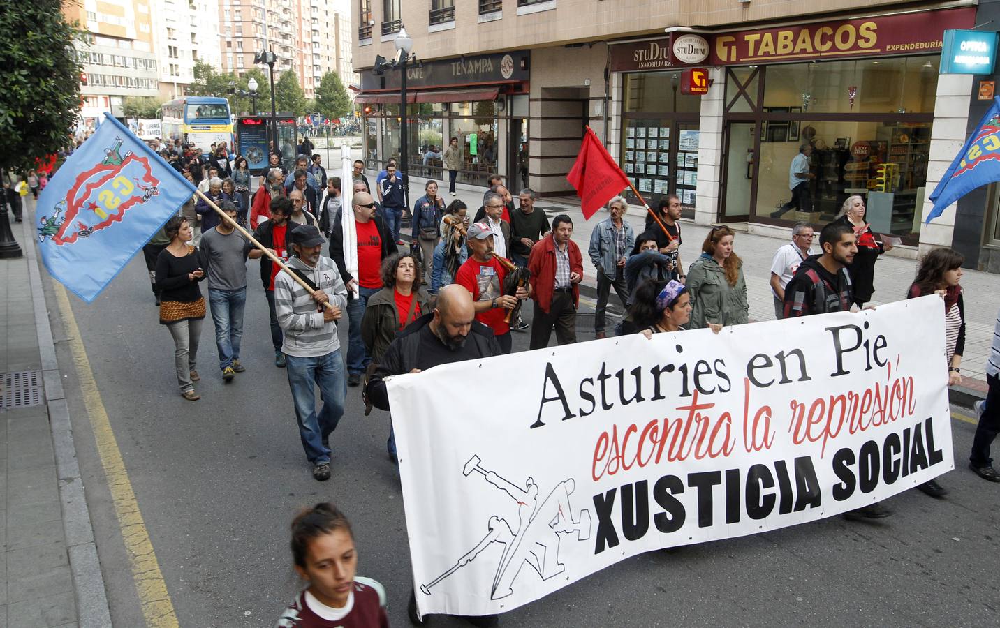 Manifestación para apoyar a los sindicalistas detenidos en la huelga de 2013