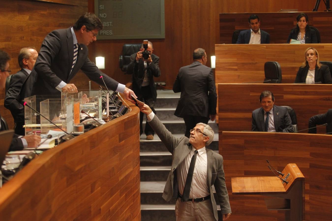 Primer pleno de la legislatura