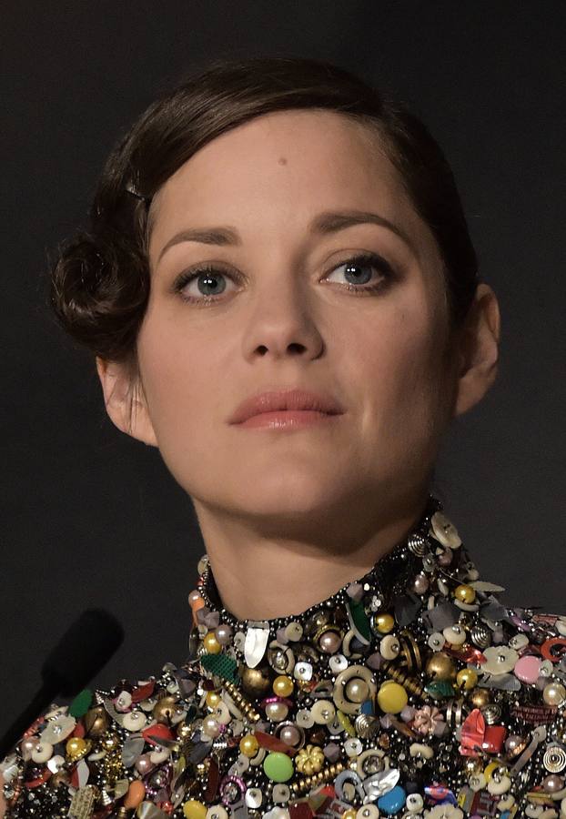 Marion Cotillard, la polifacética actriz francesa en imágenes