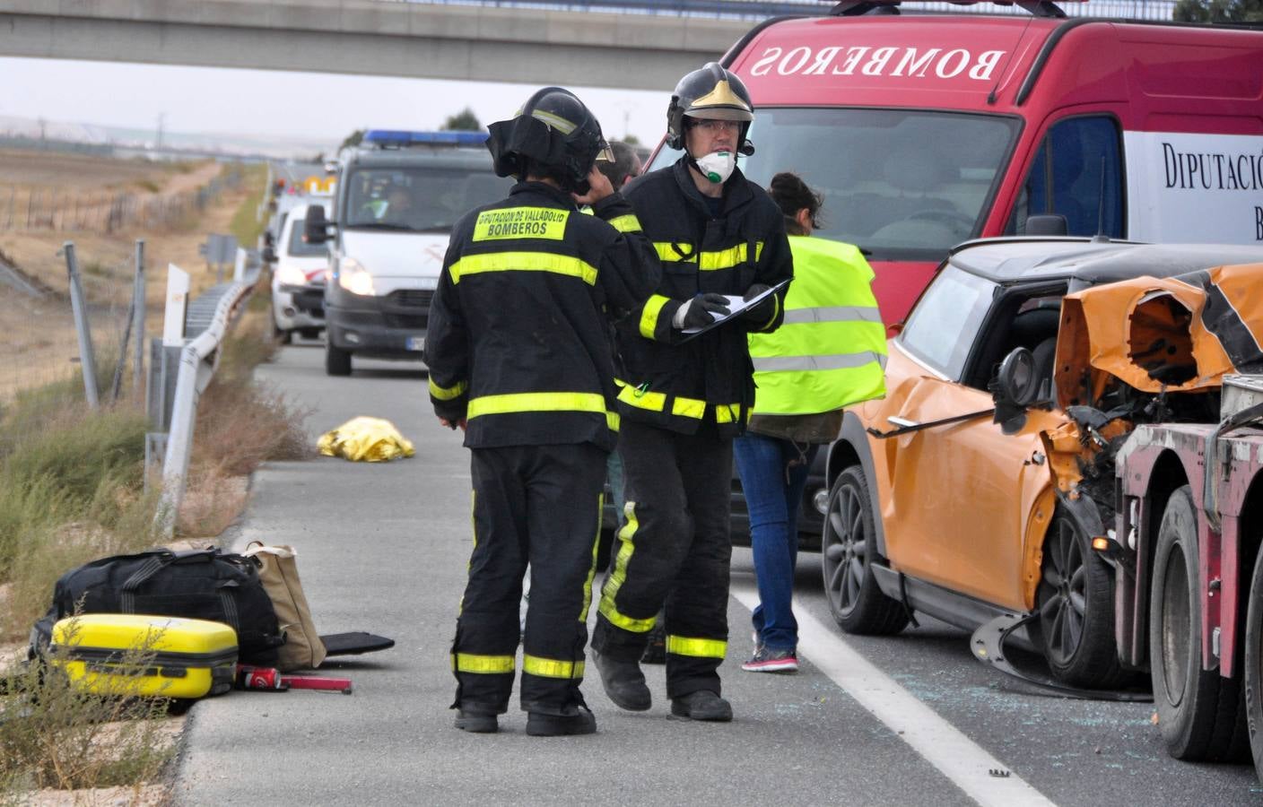 Una mujer fallecida y una herida grave en una nueva colisión múltiple en la A-6 a la altura de Medina del Campo