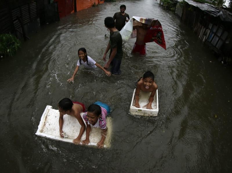 El tifón Koppu golpea Filipinas