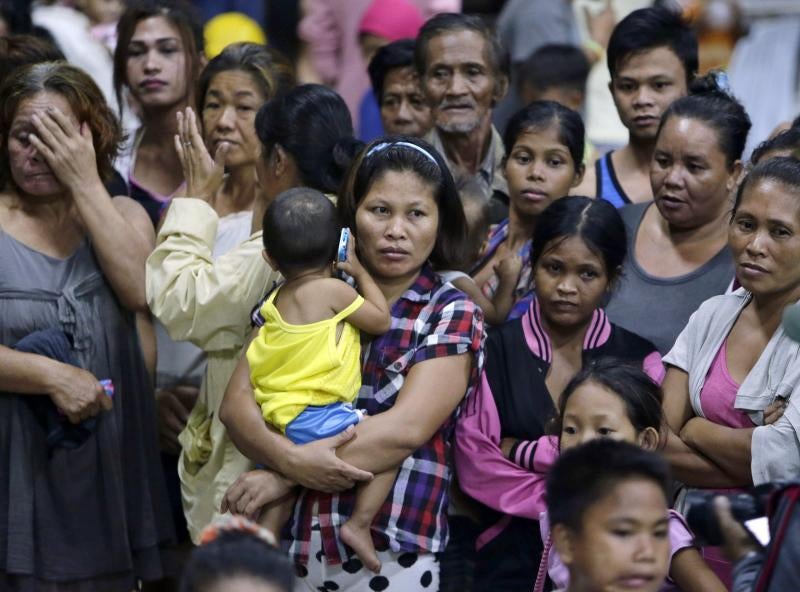 El tifón Koppu golpea Filipinas