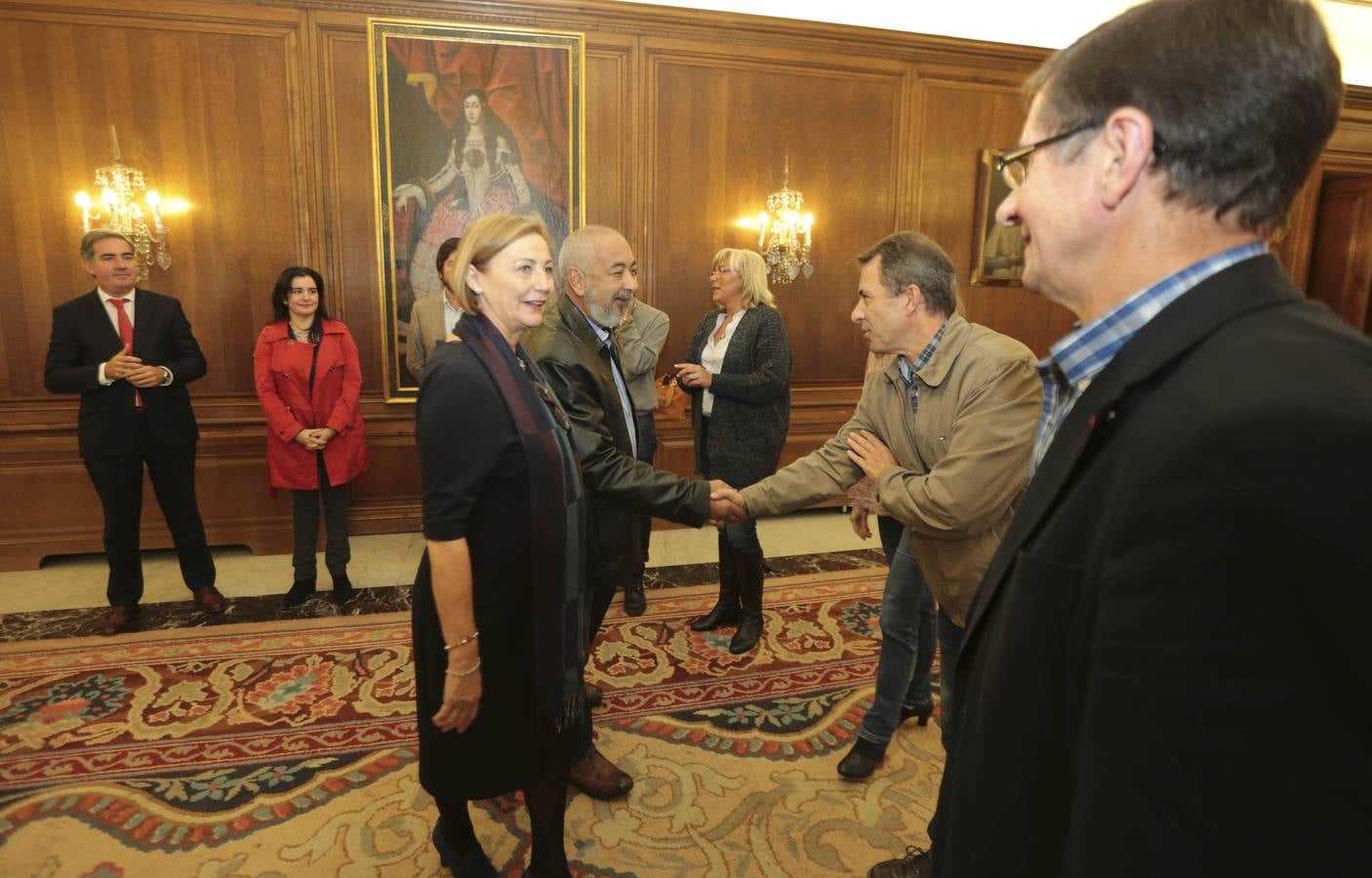 Premios Princesa: encuentro con Leonardo Padura en Avilés y visita a Oviedo