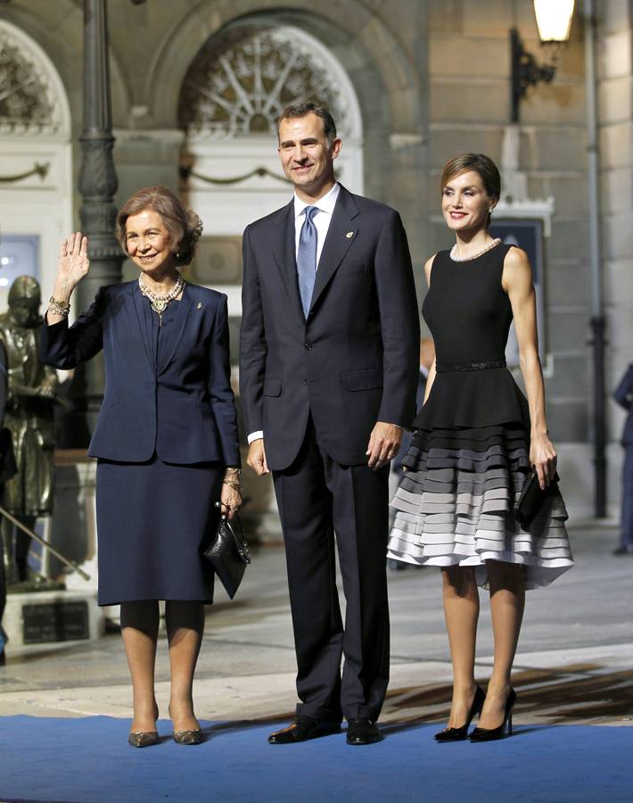 Premios Princesa de Asturias. Los looks se Doña Letizia