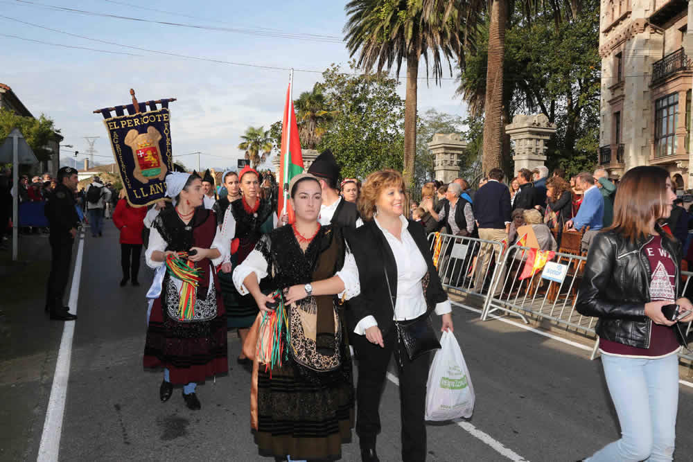 Premios Princesa | Los Reyes visitan Colombres (2)