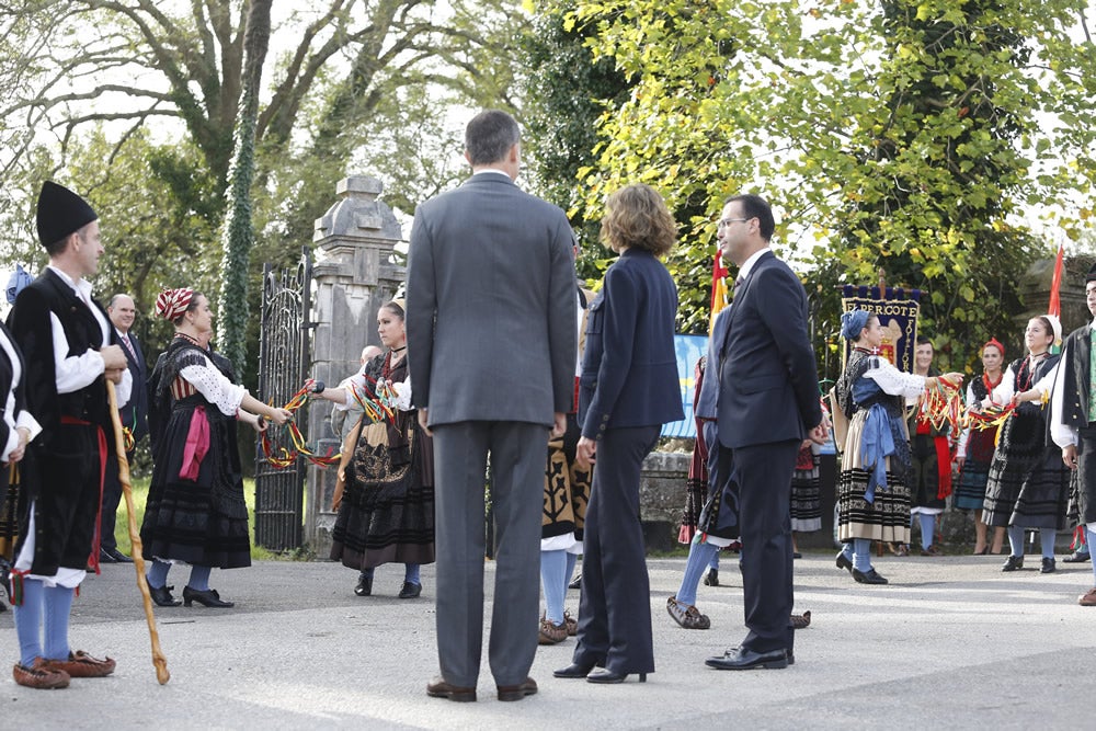 Premios Princesa | Los Reyes visitan Colombres