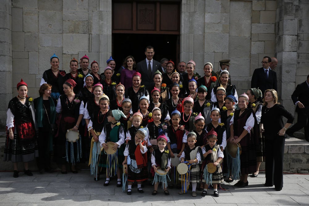 Premios Princesa | Los Reyes visitan Colombres (3)