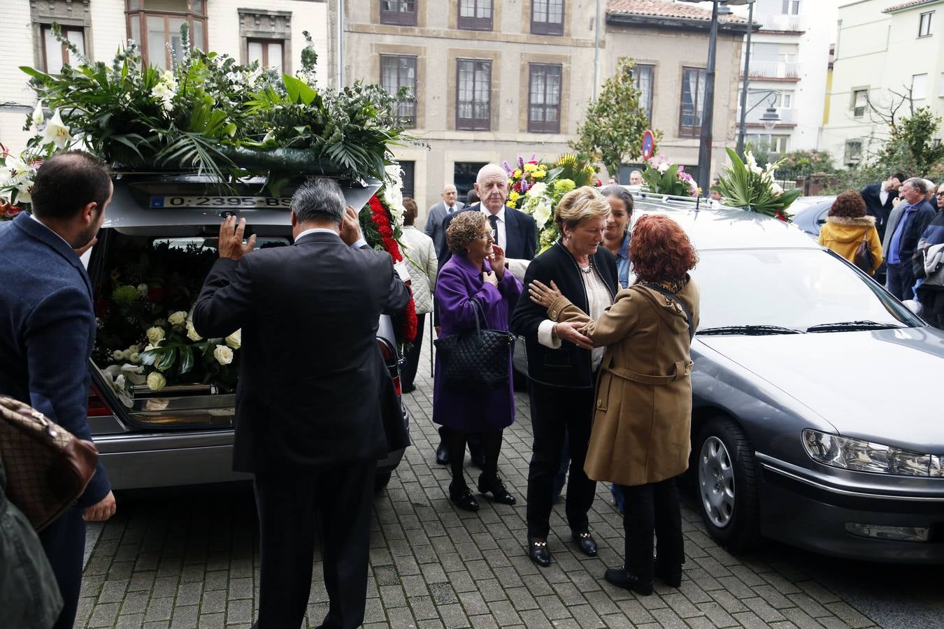 Emocionada despedida en Pola de Siero a José Ignacio Rodríguez Díaz