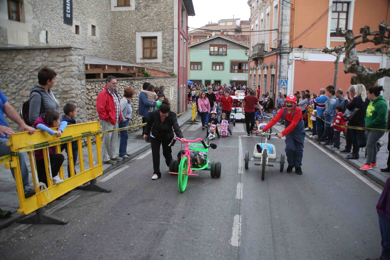 Una veintena de &#039;bólidos&#039; a la carrera