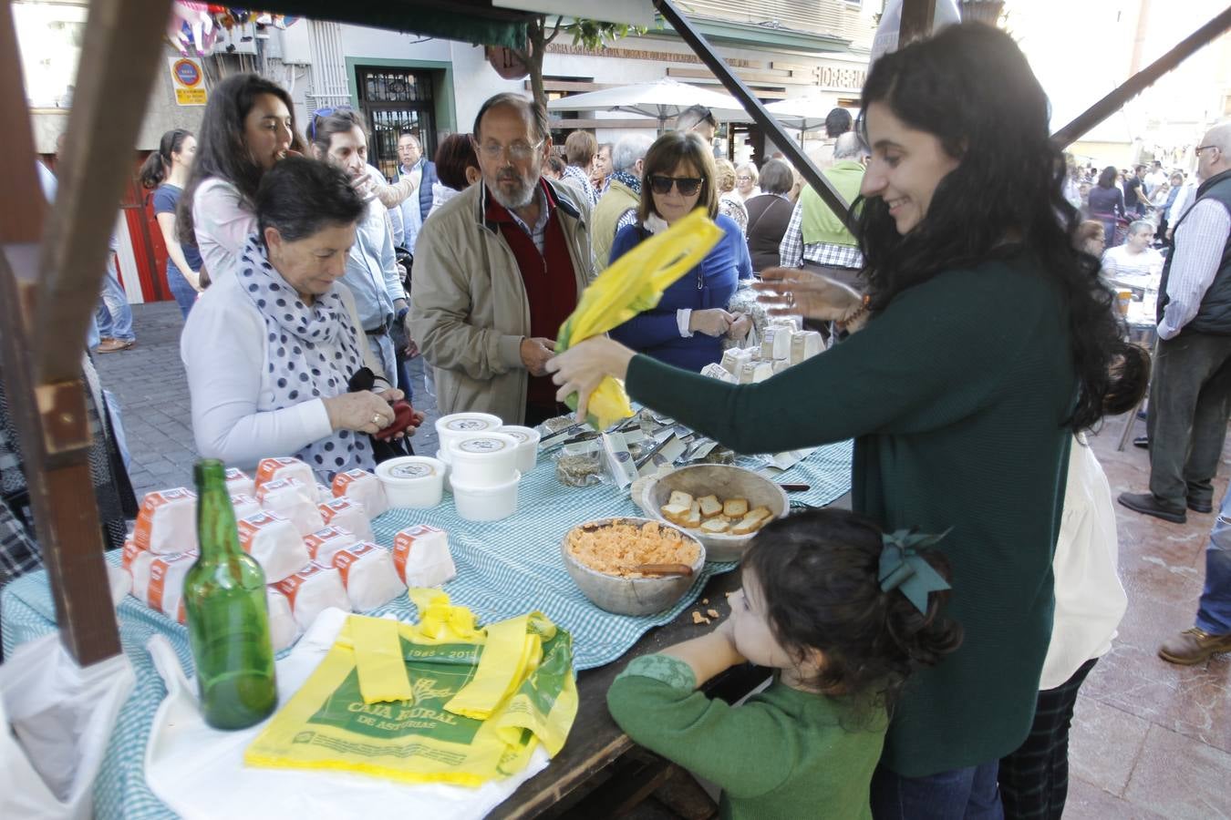 Gascona celebra con una gran &#039;fondue&#039; la feria de quesos