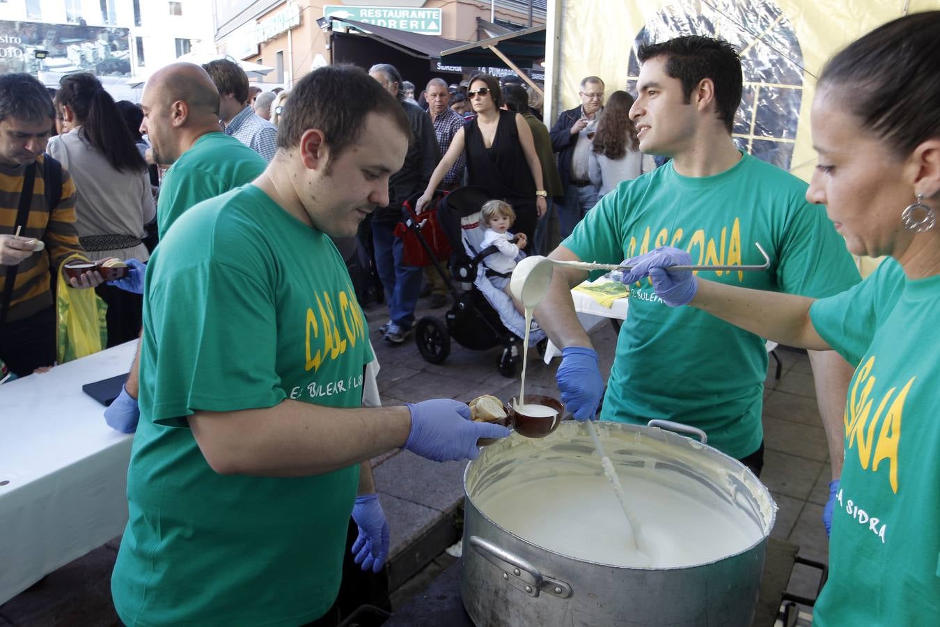 Gascona celebra con una gran &#039;fondue&#039; la feria de quesos