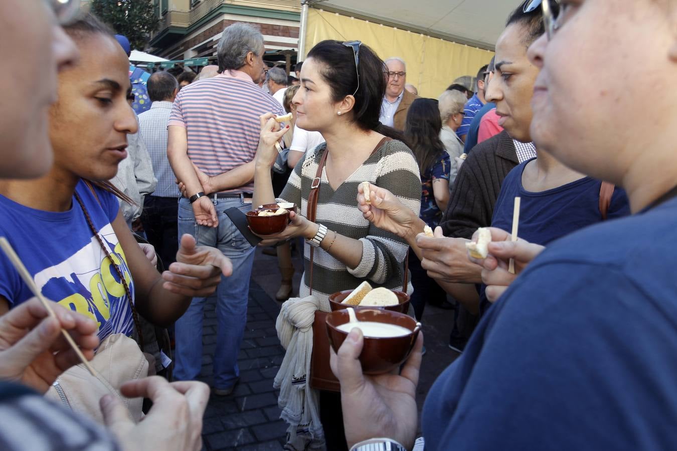 Gascona celebra con una gran &#039;fondue&#039; la feria de quesos
