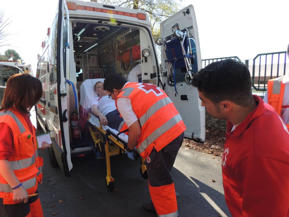 Simulacro de emergencias ante catástrofes en Tineo