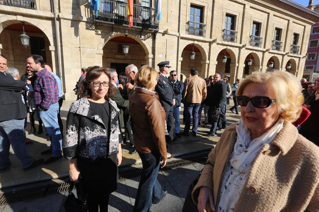 Concentración en Avilés por los atentados de París