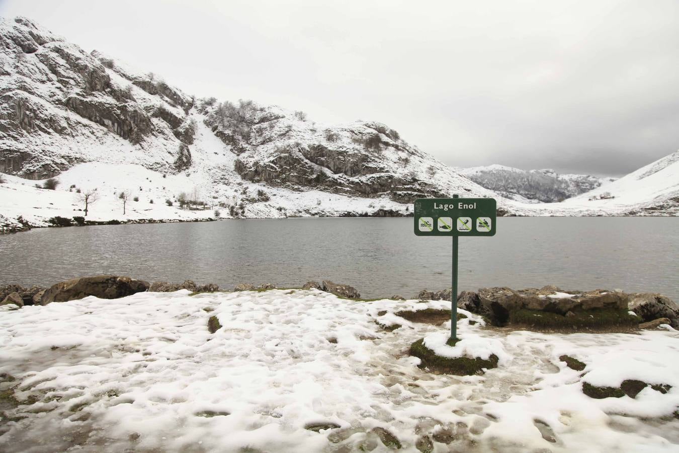 La nieve cubre Asturias