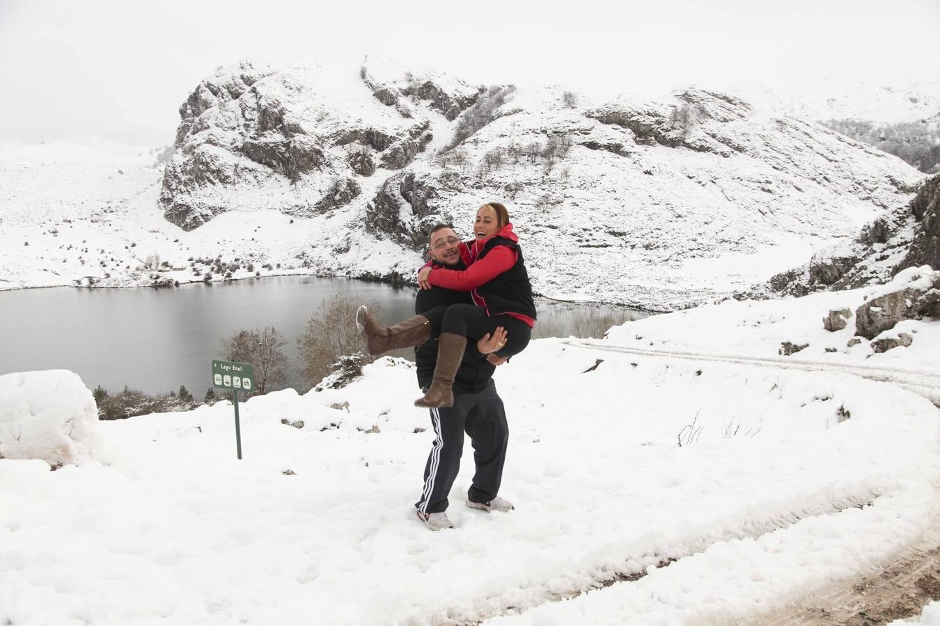 La nieve cubre Asturias