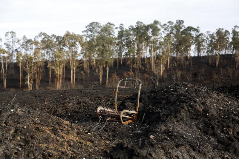 Así están los alrededores de La Fresneda tras el incendio que cercó la urbanización