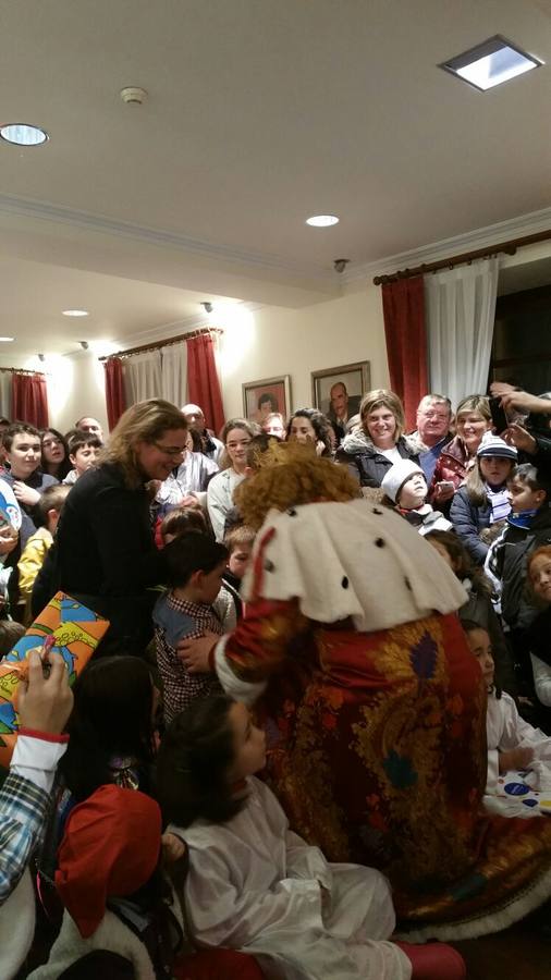 Cabalgatas de los Reyes Magos por el Occidente asturiano