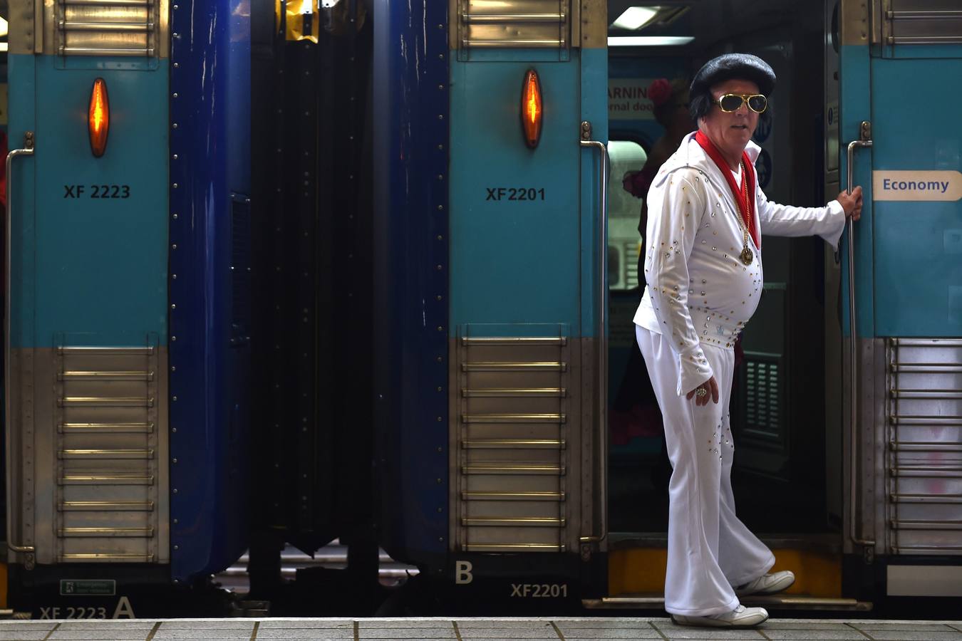 El Elvis Express parte hacia el Festival de Elvis Parkes