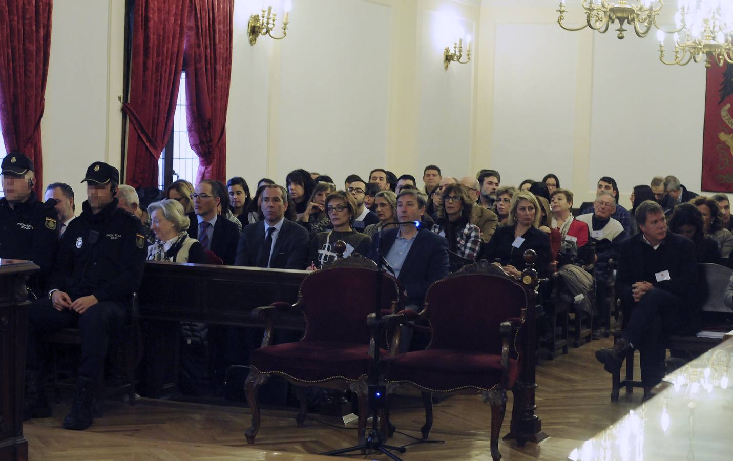 Vista general de la sala de la Audiencia Provincial de León durante el juicio por el crimen de la presidenta de la Diputación de León Isabel Carrasco.