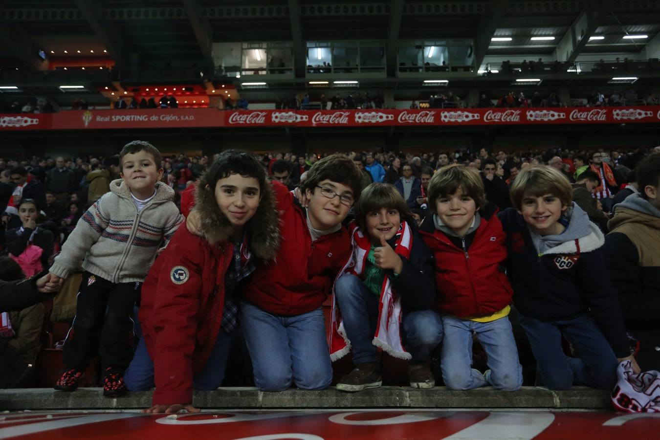 ¿Estuviste en el Sporting 5-1 Real Sociedad? Búscate en las imágenes (I)