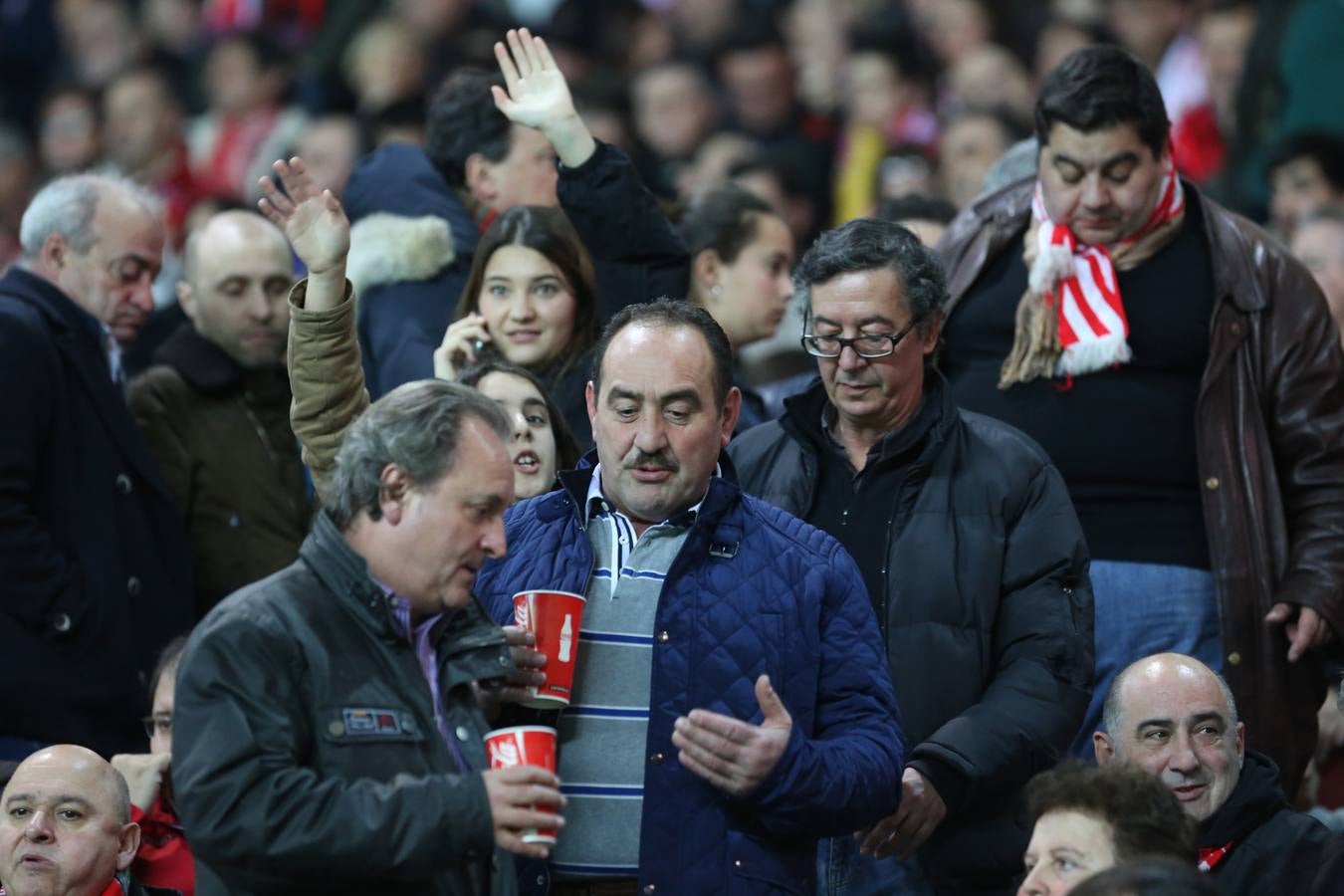 ¿Estuviste en el Sporting 5-1 Real Sociedad? Búscate en las imágenes (I)