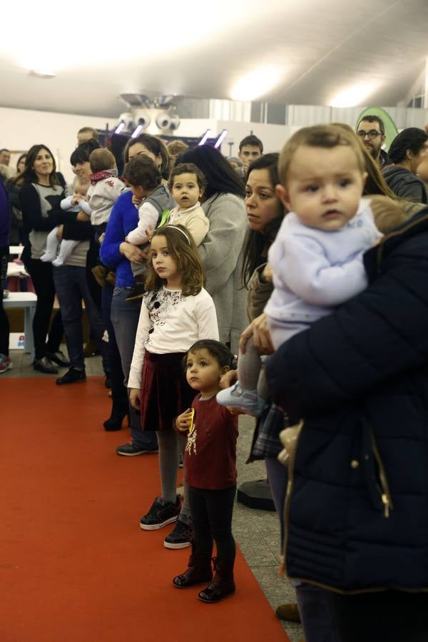 Concurso de bebés en la Feria del Amor de Siero