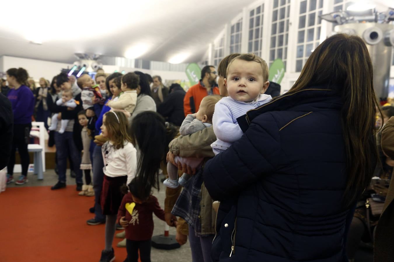 Concurso de bebés en la Feria del Amor de Siero