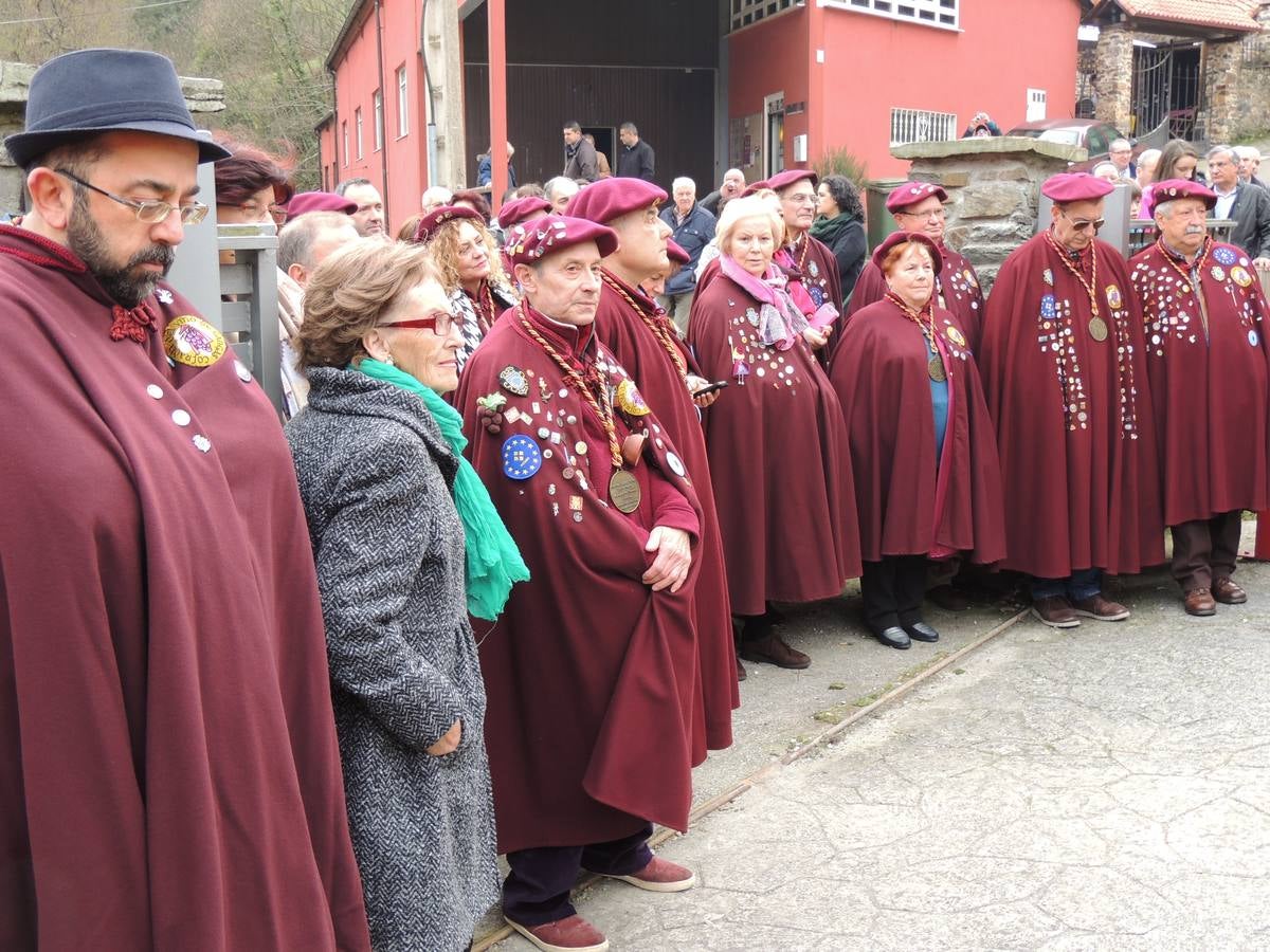 Una fiesta por el primer caldo de Cangas