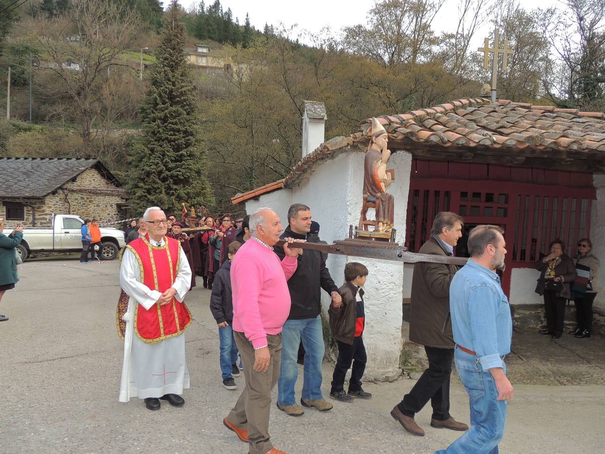 Una fiesta por el primer caldo de Cangas