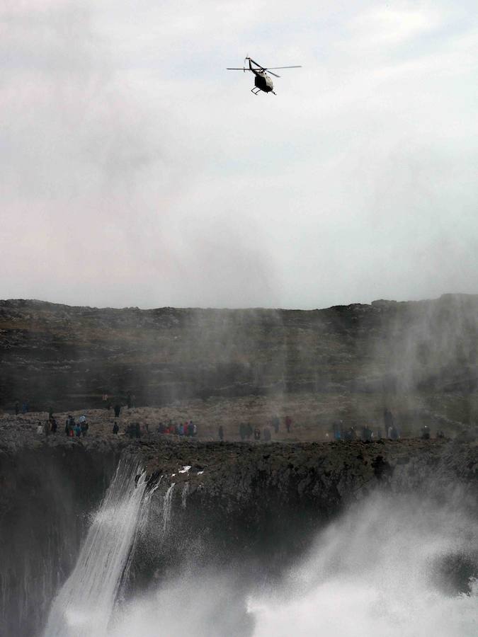 Las espectaculares imágenes de los Bufones de Pría por el temporal