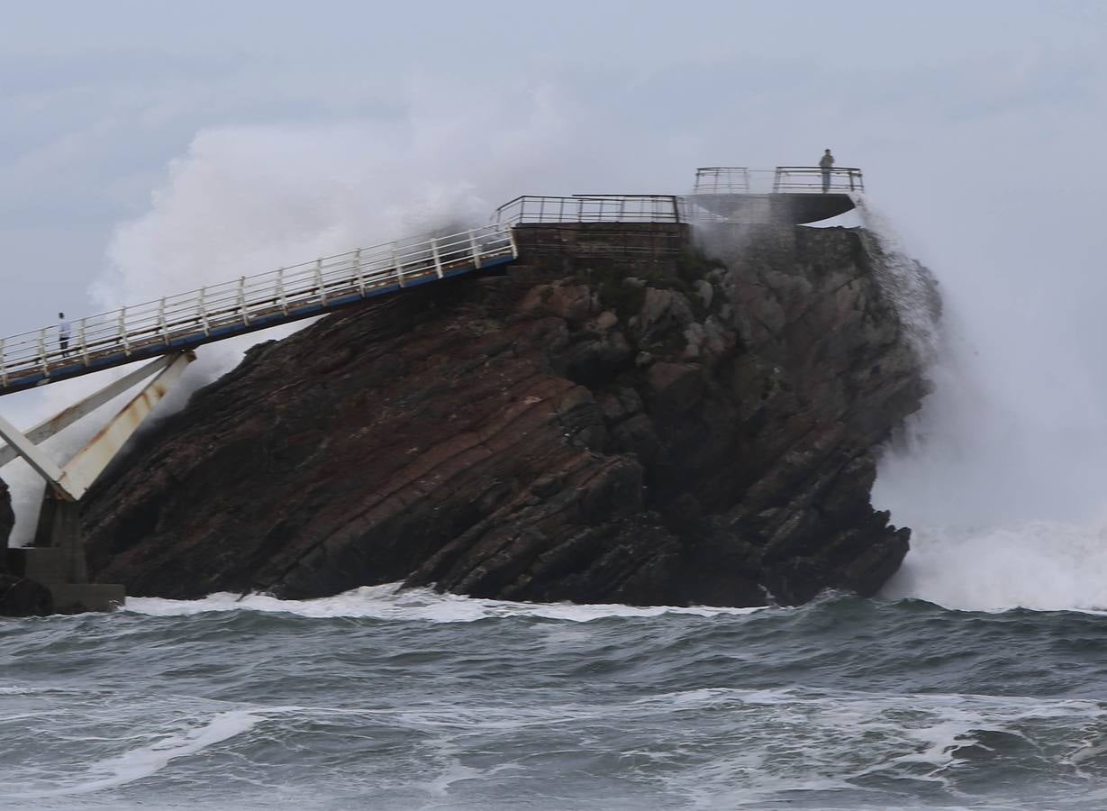 El temporal se acerca a Castrillón