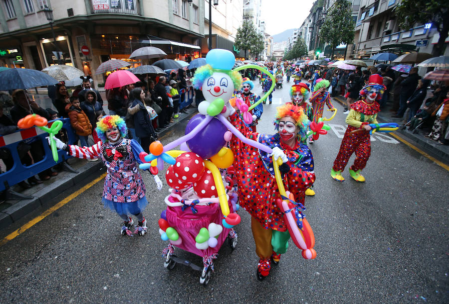 Oviedo vive el Antroxu