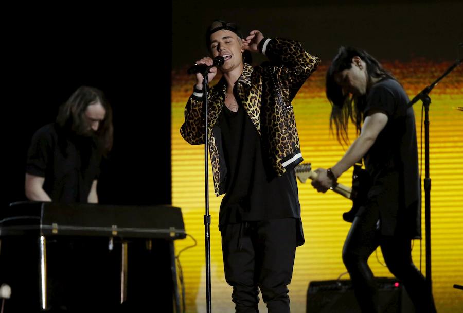 Taylor Swift, la triunfadora de los Grammy