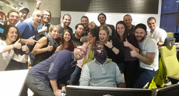 Kanye West dormido e Internet hace lo siguiente...