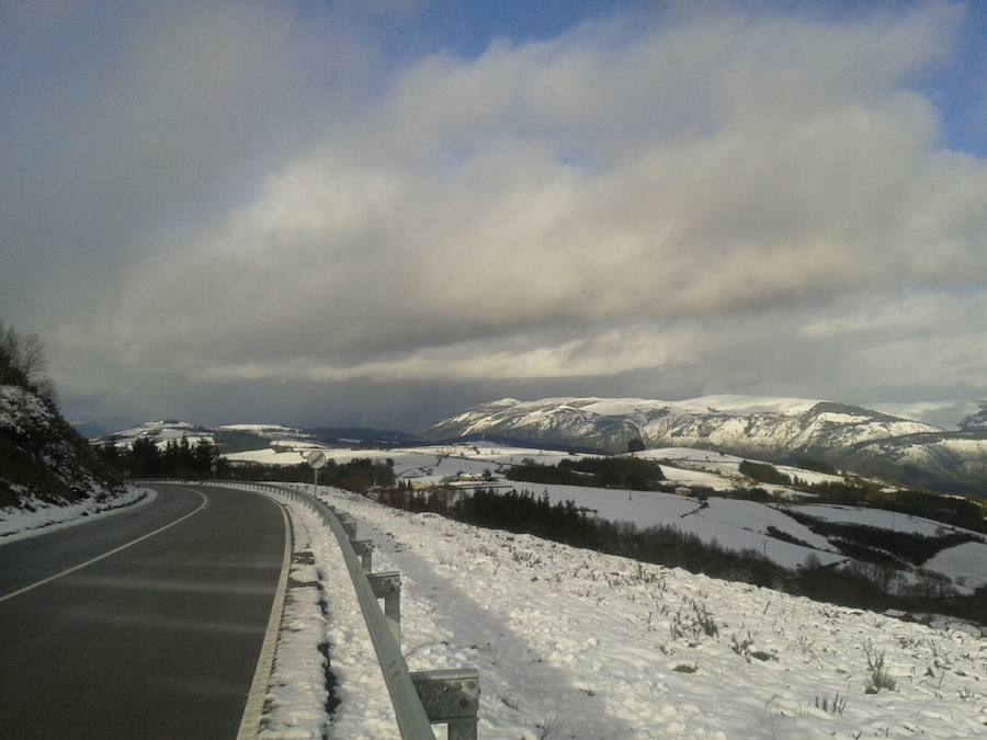 La nieve se acumula en el Suroccidente