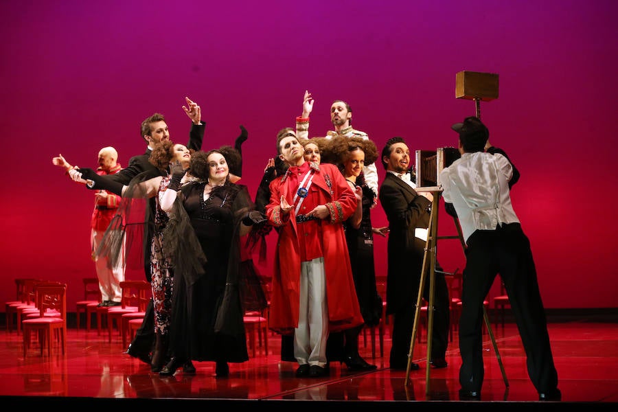 &#039;El Rey que rabió&#039; abre la temporada de zarzuela en Oviedo