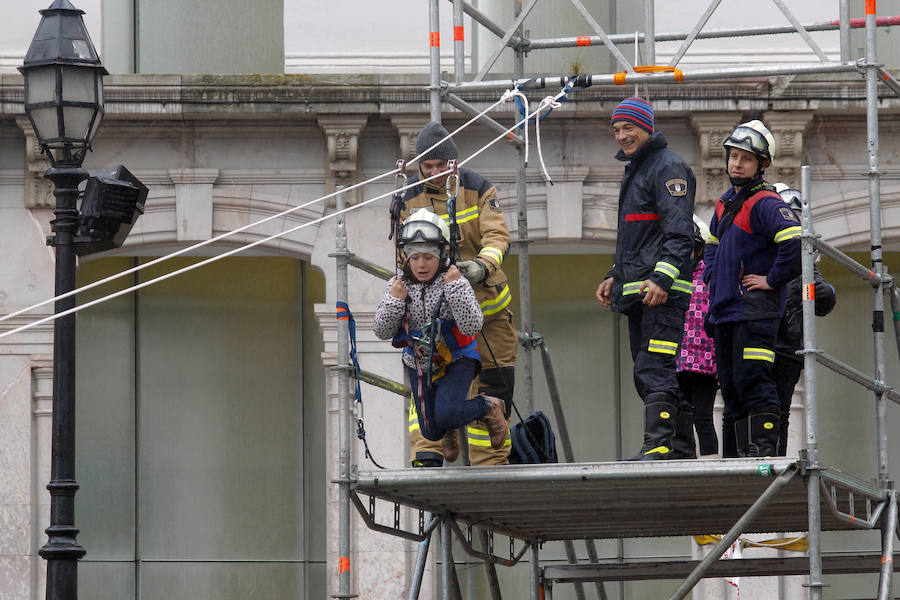 Los bomberos de Oviedo celebran su patrón