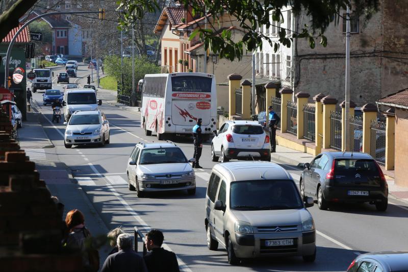 Despedida a Hugo Suárez en la iglesia de Trasona, en Corvera