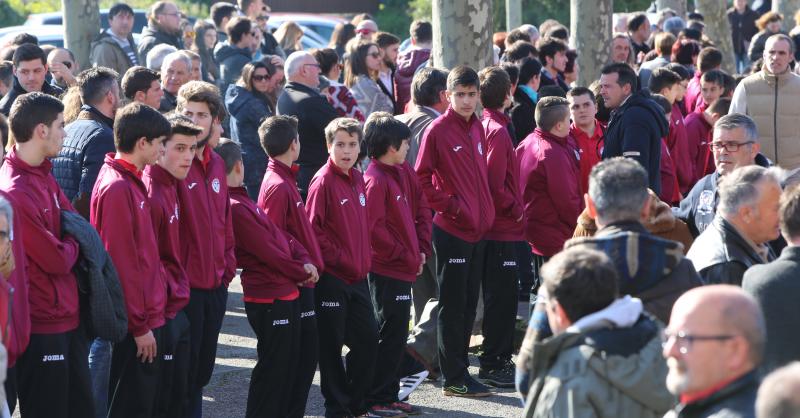 Despedida a Hugo Suárez en la iglesia de Trasona, en Corvera