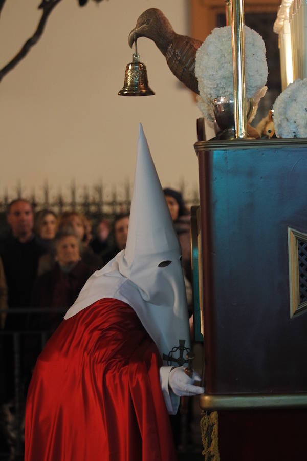 Un ovetense, indultado en la procesión del Jueves Santo