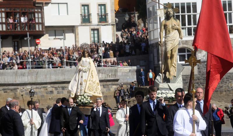 Resurrección junto al mar de Luanco